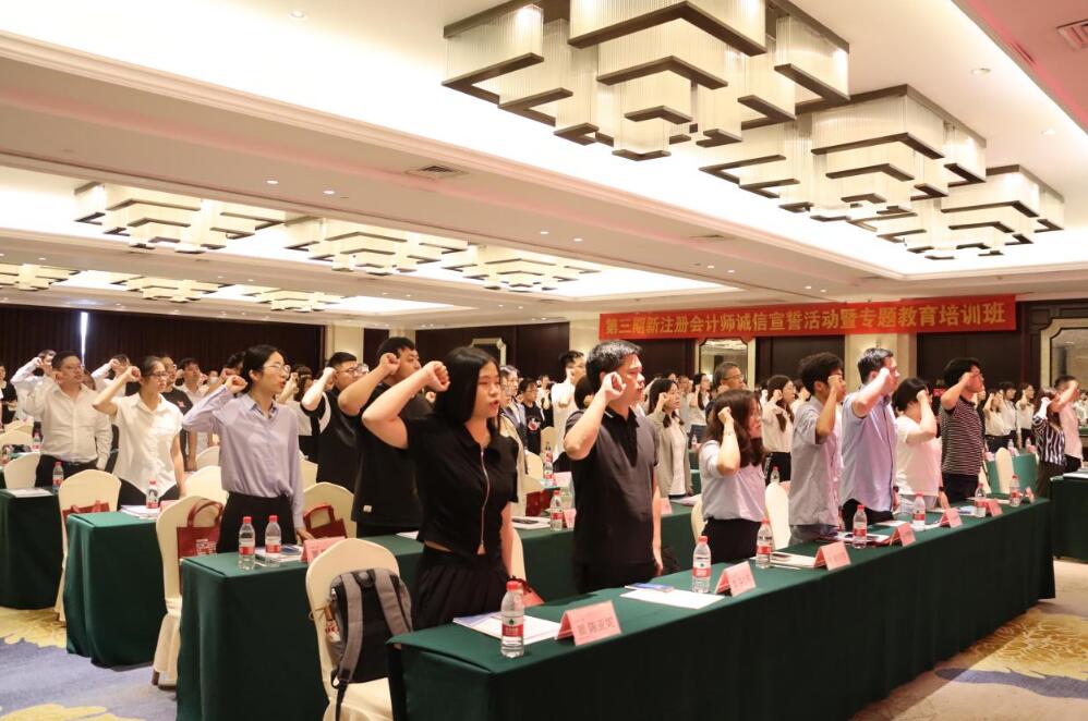 1724829583411209.jpg 7.jpg